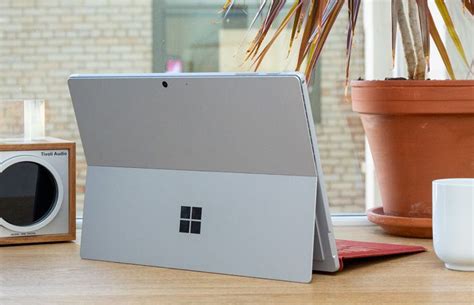 Microsoft Surface Pro 7 Review Benchmarks And Specs Laptop Mag