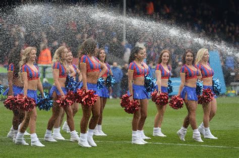 World’s Sexiest Cheerleaders Daily Record