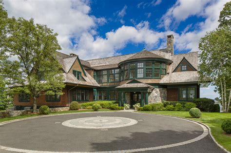 22 Million Waterfront Shingle Mansion In Rye Ny Homes Of The Rich