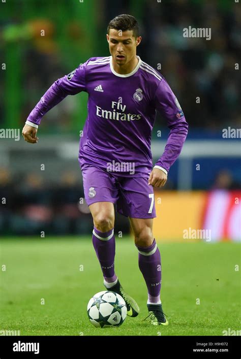 Lisbon Portugal 22nd Nov 2016 Real Madrids Cristiano Ronaldo