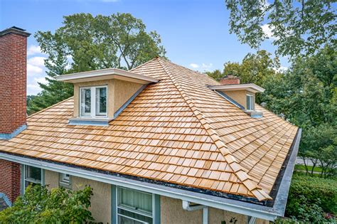 Cedar Shake Roofing Contractors St Louis Showme Roofing And Exteriors