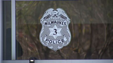 Milwaukee Police Officer Arrested On Allegations Of Sexual Assault Youtube