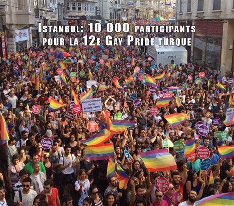 Istanbul Participants Pour La E Gay Pride Turque
