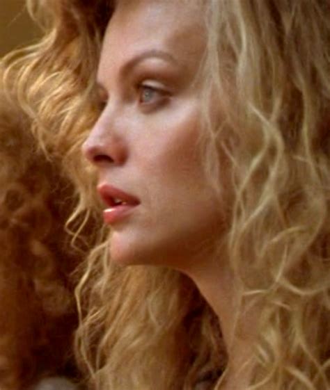 Michelle Pfeiffer As Sukie In The Movie The Witches Of Eastwick