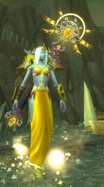 Golden Priest Transmog Transmogrification World Of Warcraft World Of Warcraft Characters