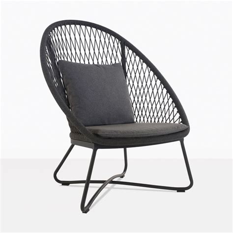 Zaha Outdoor Lounge Chair High Back Cross Weave Design