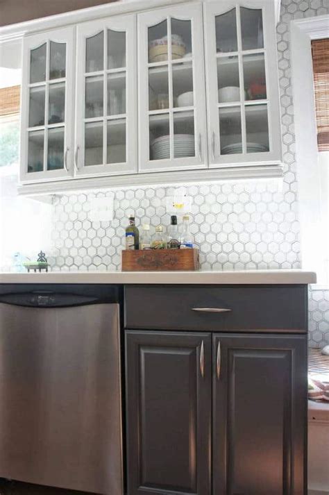 10 Glass Tile Kitchen Backsplash Ideas 2022 The Shiny Ones