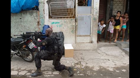 Brazilian Army Occupies Rio Shantytown Ahead Of World Cup Cnn