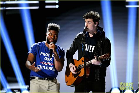 Et, marking the first year the award show will air on. Shawn Mendes & Khalid Perform with MSD Students at ...