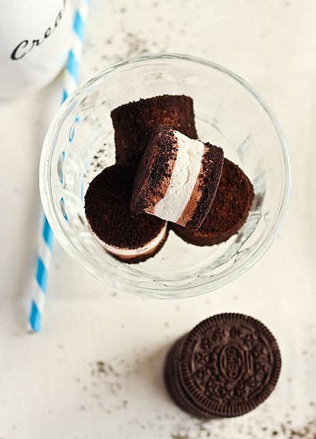 Oreo Marshmallows By Raspberri Cupcakes Via Flickr Oreo Stuffed