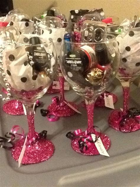 Wine Glass Favors 20 Diy Christmas Party Ideas For Adults Diy Christmas Party Diy