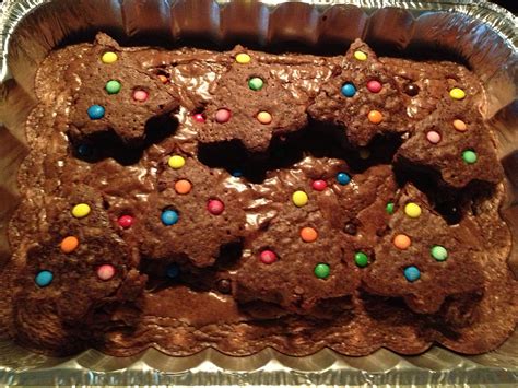 Put the butter and both types of chocolate in a heat. Christmas Brownies | Christmas brownies, Cute food, Food