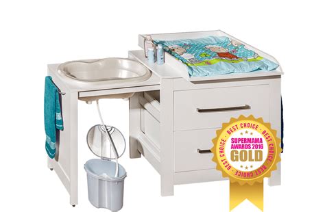 These changing tables come with safety belts that will help hold a playful baby in place and avoid accidents like a baby rolling off the changing table. Chest of drawers with bath tub and changing table | Baby ...