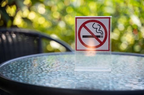 Sil Vous Plaît Arrêter De Fumer Concept Non Signe De Fumer Dans Le Café Aller Espace Fumeur