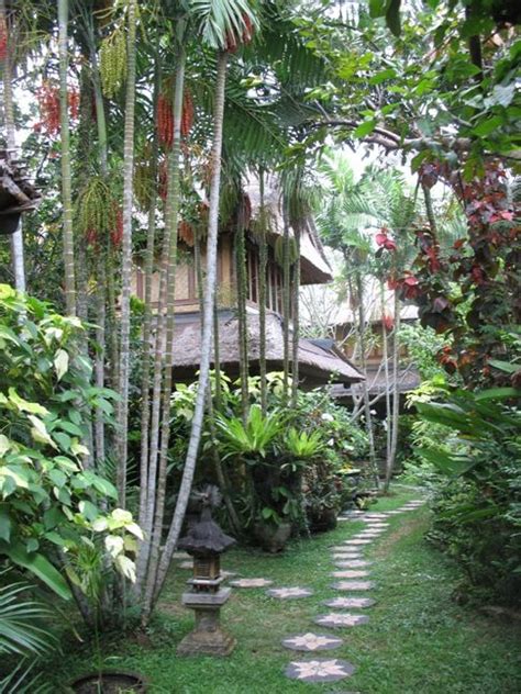 Balinese Garden Balinese Garden Bali Garden Tropical Landscaping
