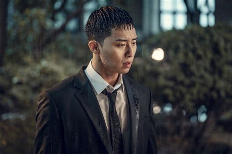 He is best known for his roles in the television dramas kill me, heal me (2015), she was pretty (2015). Park Seo Joon's Hair Stylist Reveals All The Secrets ...