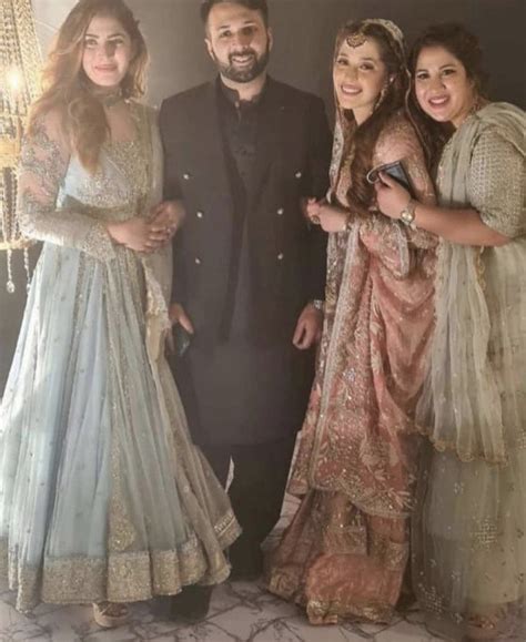 Naimal Khawars Sister Fiza Looks Gorgeous At Walima Ceremony