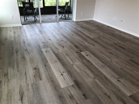 Vinyl Flooring That Looks Like Wood Planks Image To U