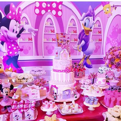 Beautiful happy birthday coloring pages for your child. Pin de Noemí Celis en second happy birthday en 2019 | Fiesta minnie, Fiesta de daisy duck y ...