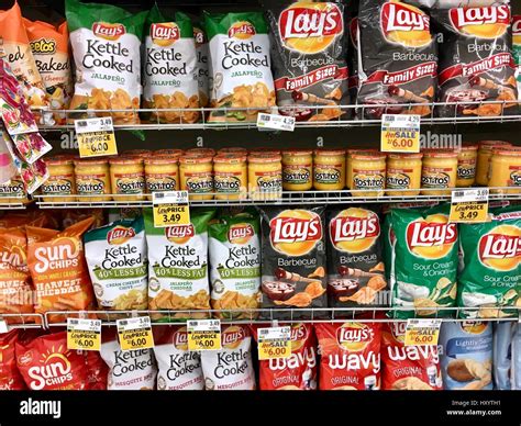 Lays Snacks Hi Res Stock Photography And Images Alamy