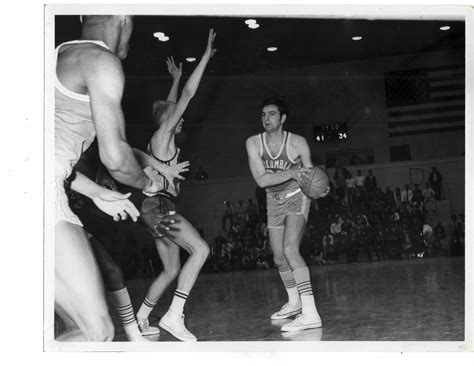1967 1968 Mens Basketball A Season To Remember News From Columbias
