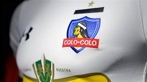 Colo colo fixtures tab is showing last 100 football matches with statistics and win/draw/lose icons. Colo-Colo chinois