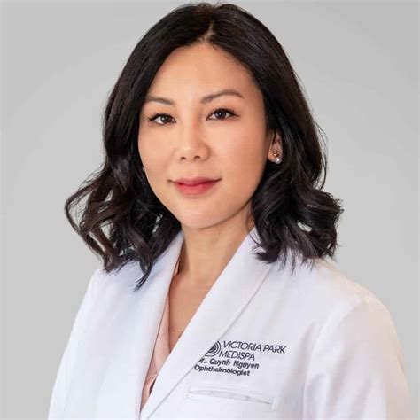 dr quynh nguyen ophthalmologist in westmount