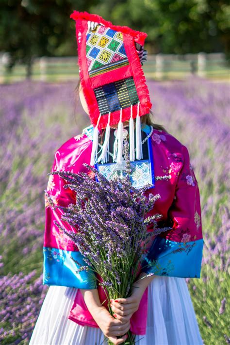 Hmong Outfit :: Silk & Lavender | ROSES AND WINE