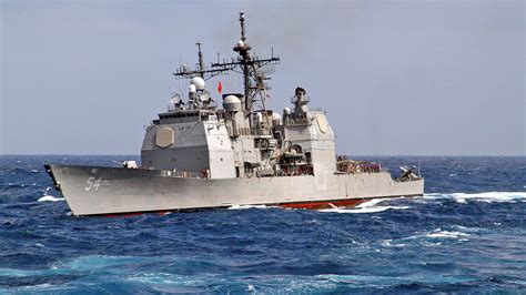 Us Navy Cruiser Runs Aground In Tokyo Bay The Drive