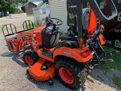 60in Kubota Bx2380 Compact 4x4 Tractor W Loader And Forks 382 Hours
