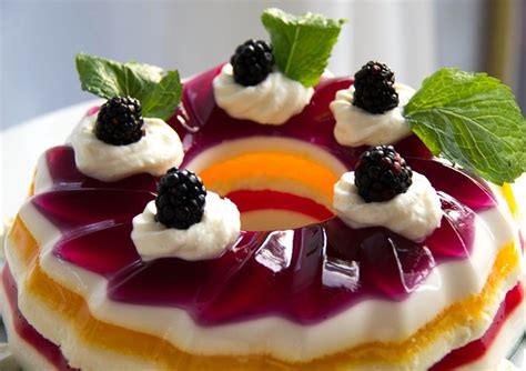 Sobremesa de gelatina é opção saudável e refrescante para o verão veja receita Lifestyle vogue