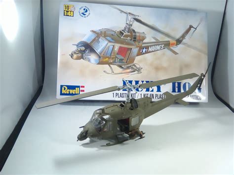 Huey Hog Plastic Model Helicopter Kit 148 Scale 855201