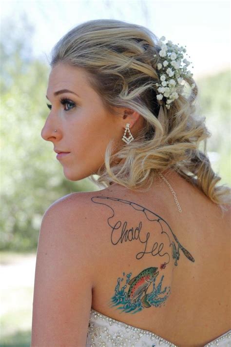 One of the best ideas for a memorial tattoo is to ink the favorite quotes of the deceased person and that too in your native language just like this. Memorial Fishing Tattoo in 2020 | Fishing hook tattoo ...