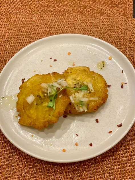 Tostones Fried Plantains With Cuban Mojo Dip Naturally Nidhi