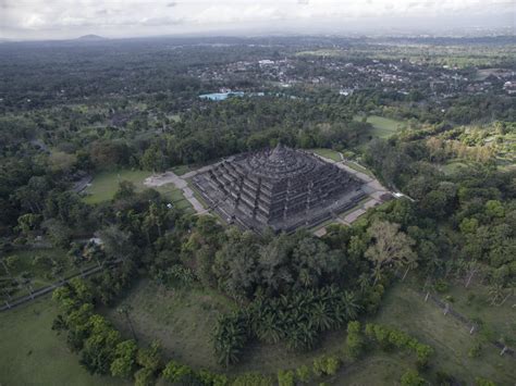 Current rate exchange is around myr 1 = php 13/usd.26/euro.21/sgd 0.34. Top things to do in Yogyakarta, Indonesia - Going Places ...