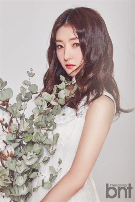 #sua #dreamcatcher sua #femaleidolsedit #hfdcedit #dreamcatcher edit #sua gfx #mgfx #mstuff #definitely not my best work orz;; Dream Catcher cover Maroon 5's "Lucky Strike" & show a different side for BNT - Asian Junkie