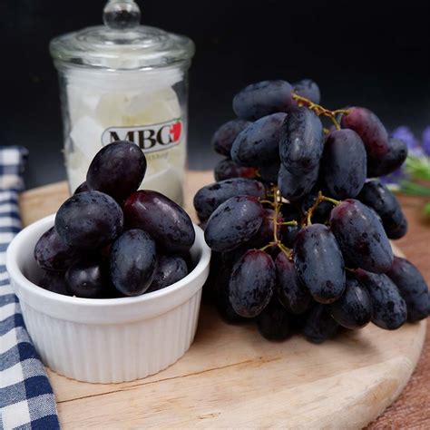 India Saboro Black Seedless Grape 500gpack Mbg Fruit Shop