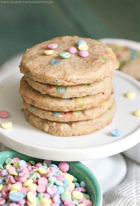 These easter desserts include rainbow jello, easter chocolate, easter cookies as well as free printable easter treats. Pin by Space Caser on ~`* Faerie *`~ | Low carb easter, Dessert recipes easy, Sugar free cookie ...