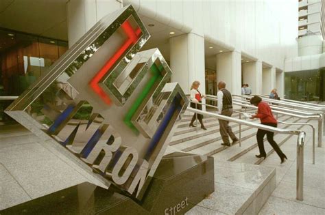 Looking Back At The Rise And Fall Of Enron Houston Chronicle