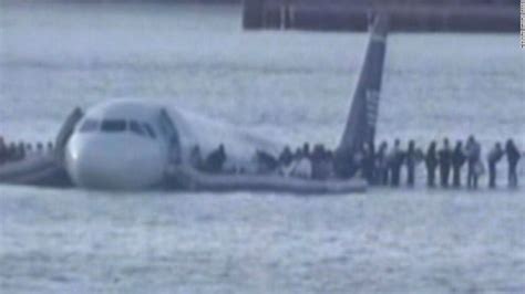 2009 Airplane Crash Lands Into Hudson River All Aboard Reported Safe