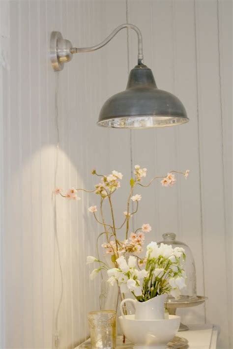 Lamps are a great way to update. 10 things to consider before installing Wall light ...
