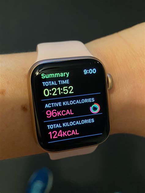 The livestrong myplate calorie tracker is now compatible with the apple watch. 20-Minute Dance Workout Calorie Tracking Results Shown on ...