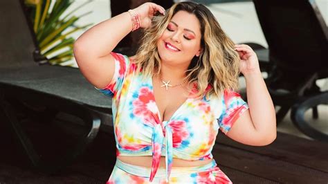 wellen rocha plus size model bio wiki age figure height weight career and more youtube