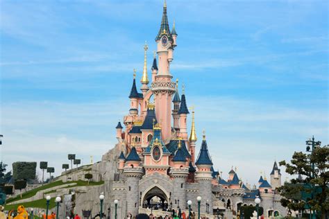 10 Amazing Attractions For Adults At Disneyland Paris Disneyland