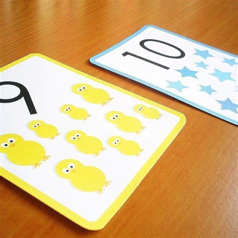 Sit your child opposite you 2. Printable number flashcards - downloadable PDF | Number ...