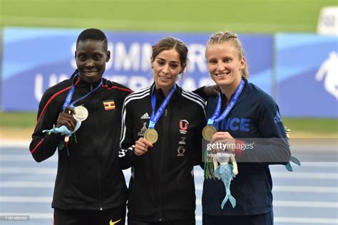 Womens 400 M Final With Leni Shida Of Uganda Silver Medal Paola