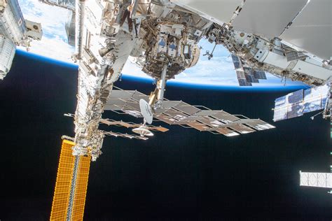 Esa International Space Station Radiators And Solar Arrays