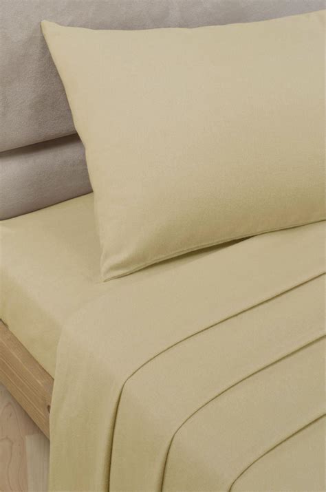 The kids said they are super comfortable, but they only. Bunk Bed Size Caravan Campervan Fitted Sheet 2ft 6" (76cm ...