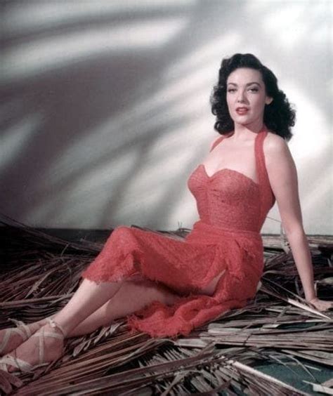 Hottest Linda Darnell Bikini Pictures Are Truly Entrancing And Wonderful The Viraler