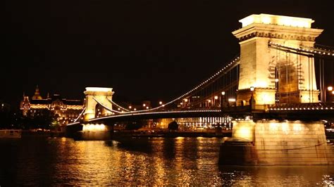 Széchenyi Chain Bridge Budapests Most Iconic Bridge
